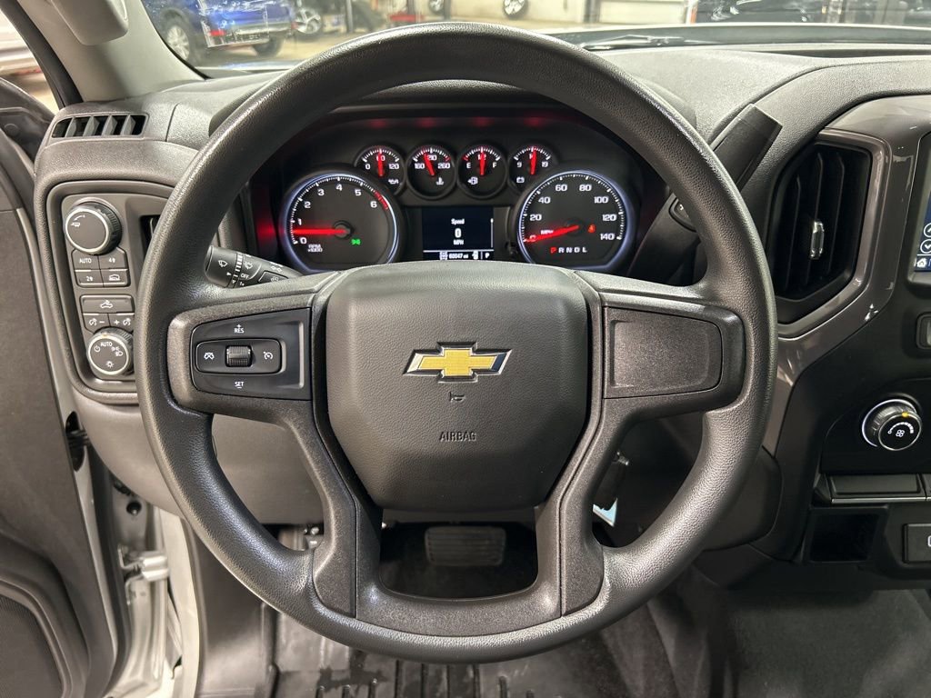 Used 2019 Chevrolet Silverado 1500 Custom w/ Trailering Package image 14