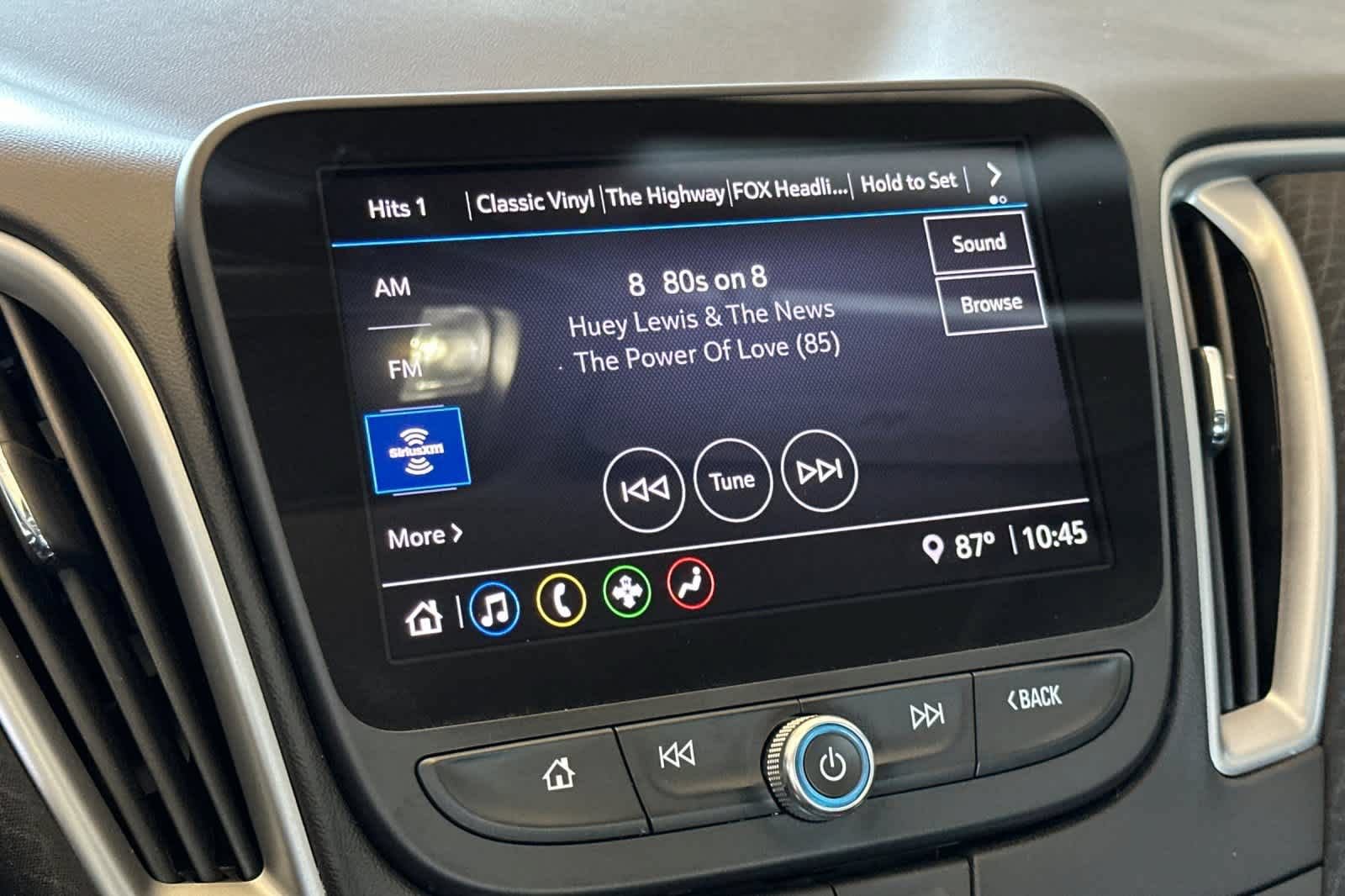 Used 2025 Chevrolet Malibu LT FWD image 18
