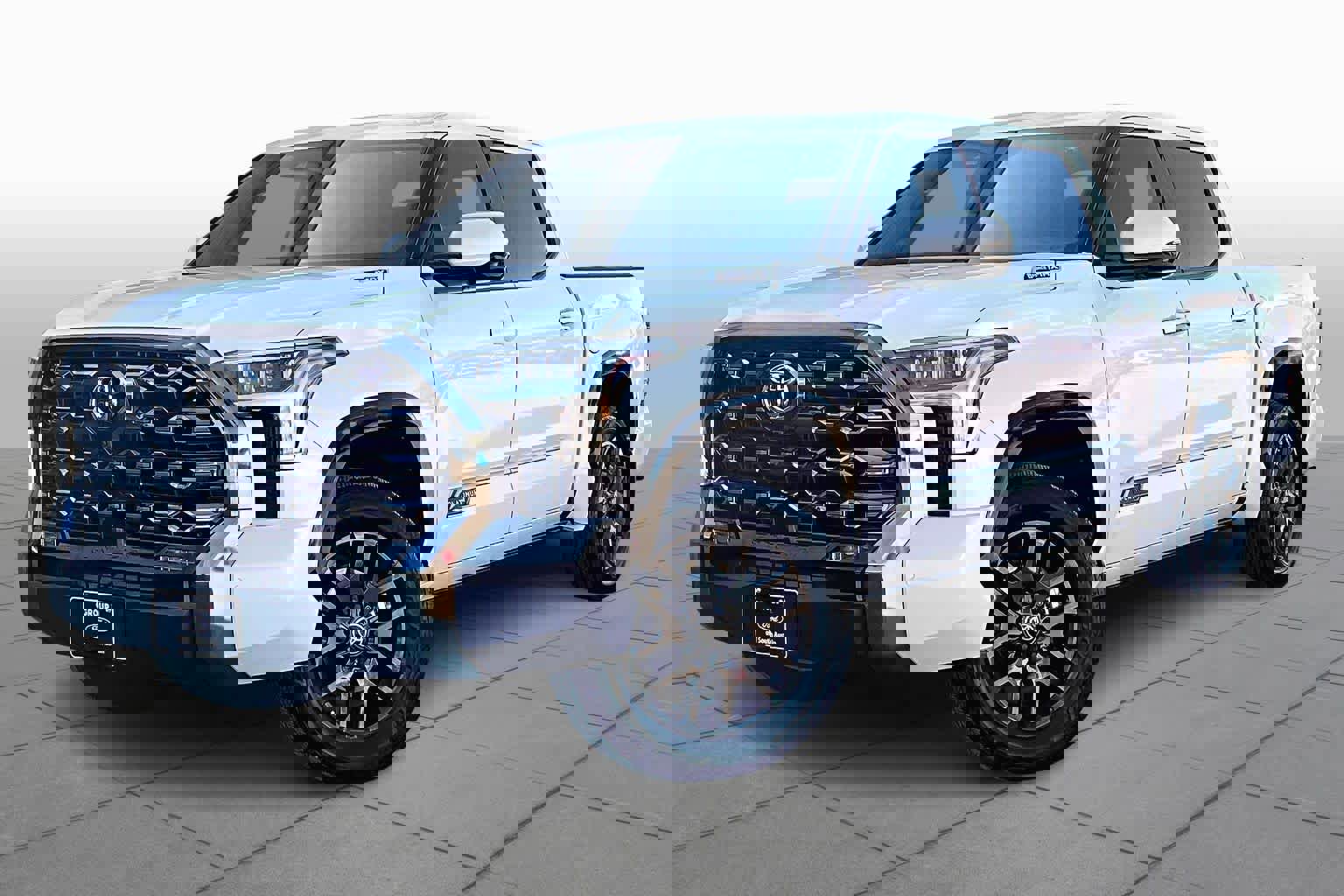 Used 2025 Toyota Tundra Platinum image 7