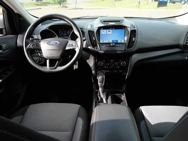 Certified 2018 Ford Escape SE w/ SE Sync 3 Package AWD/4WD image 19