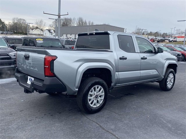 Used 2025 Toyota Tacoma SR RWD image 6