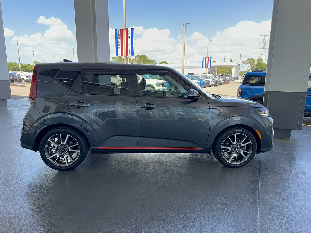 Used 2020 Kia Soul GT-Line Turbo FWD image 5