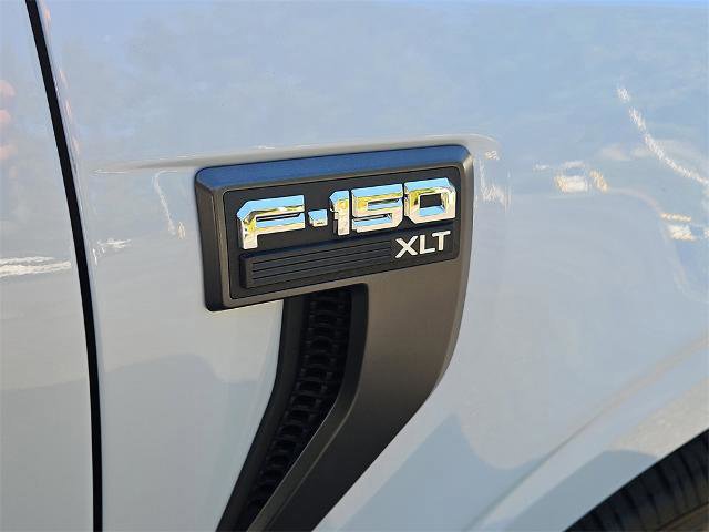 Certified 2022 Ford F150 XLT w/ Equipment Group 302A High image 9