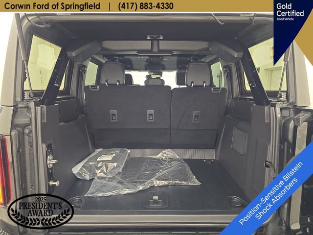 Certified 2023 Ford Bronco Badlands w/ Sasquatch Package AWD/4WD image 17