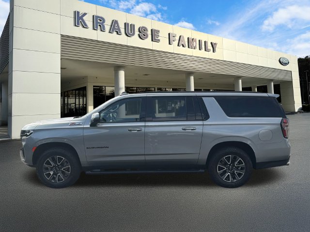 Used 2023 Chevrolet Suburban Z71 w/ Z71 Off-Road Package AWD/4WD image 4