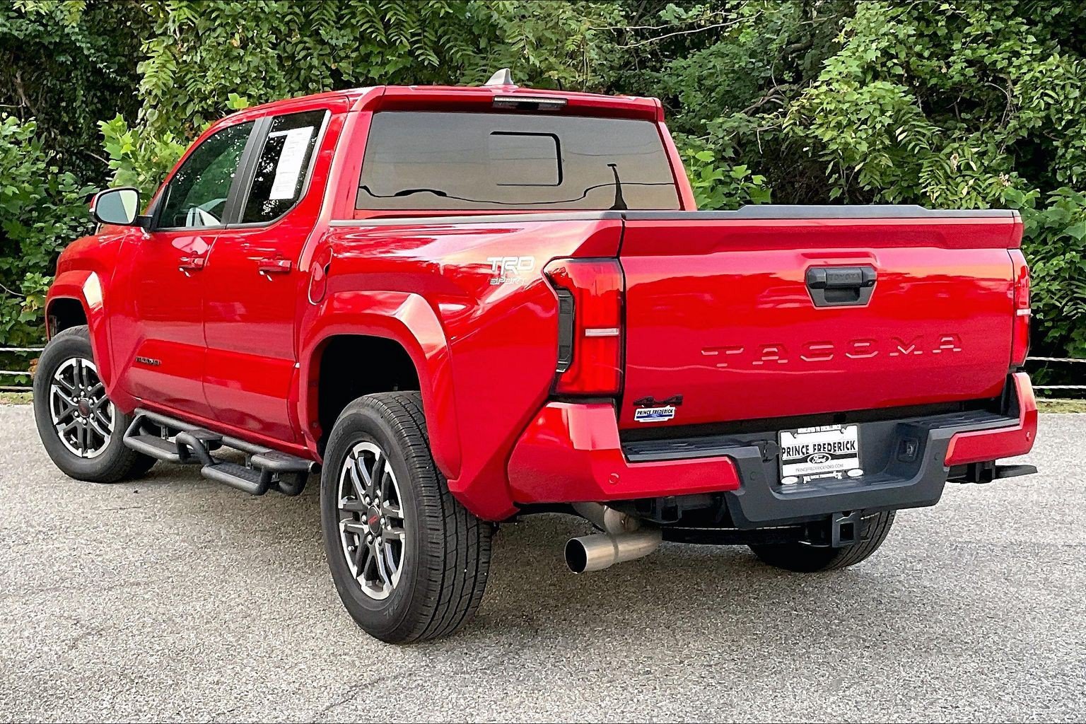Used 2024 Toyota Tacoma TRD Sport w/ TRD Sport Upgrade Package AWD/4WD image 12