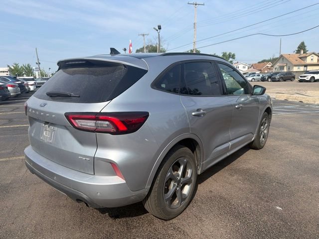 Certified 2024 Ford Escape ST-Line w/ Tech Pack #1 AWD/4WD image 3