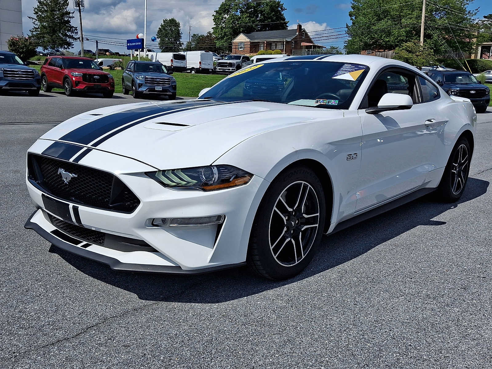 Certified 2022 Ford Mustang GT Premium w/ Equipment Group 401A RWD image 3
