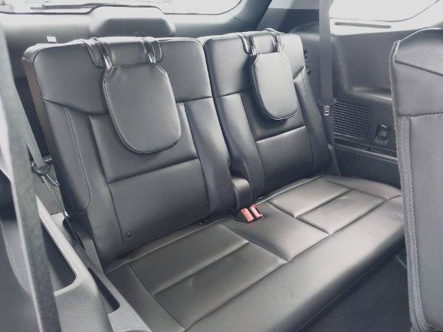 Certified 2023 Ford Explorer XLT w/ Equipment Group 202A AWD/4WD image 26