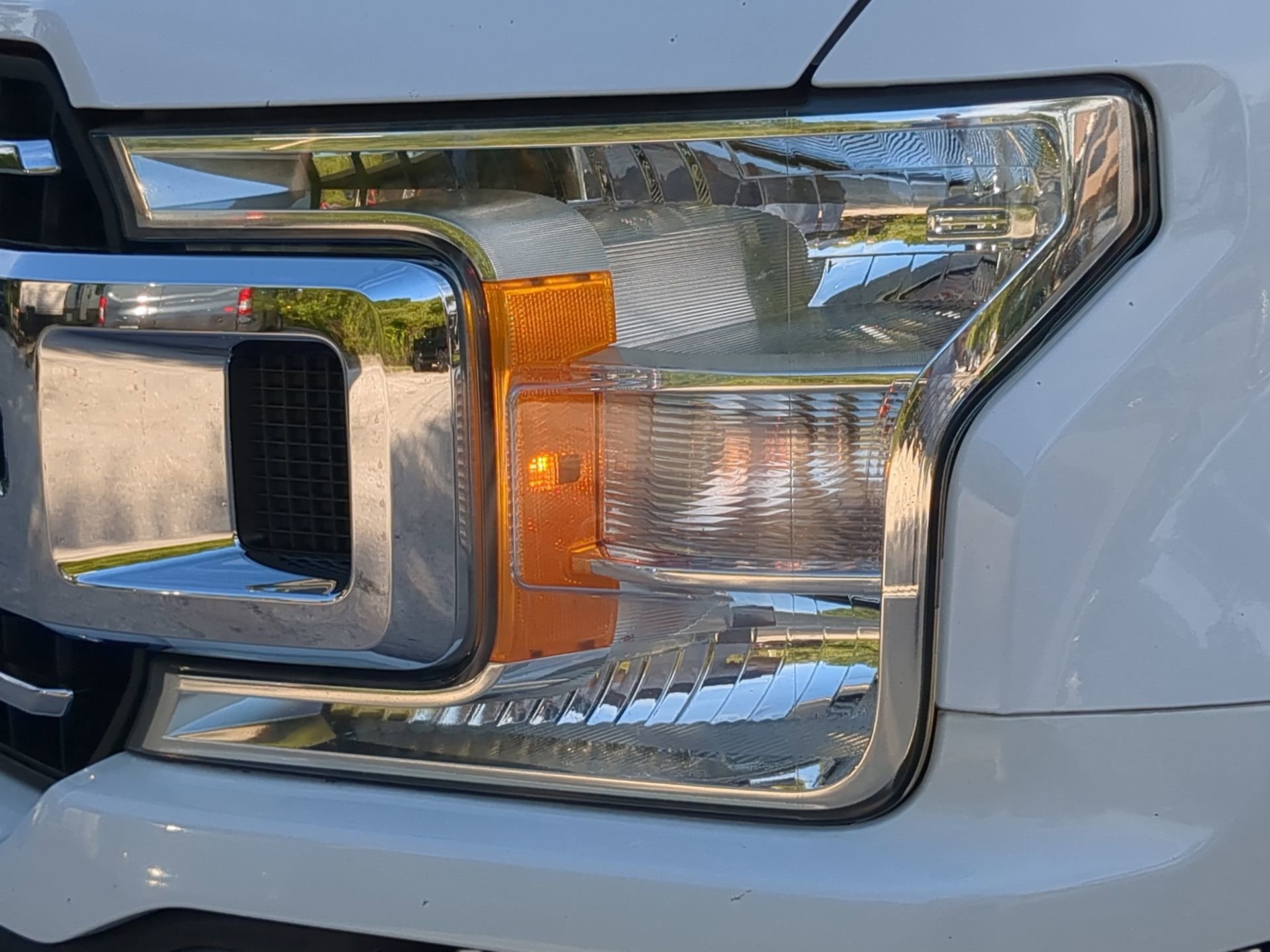 Certified 2018 Ford F150 XLT RWD image 44