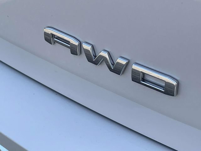 Used 2024 GMC Terrain Denali AWD/4WD image 9