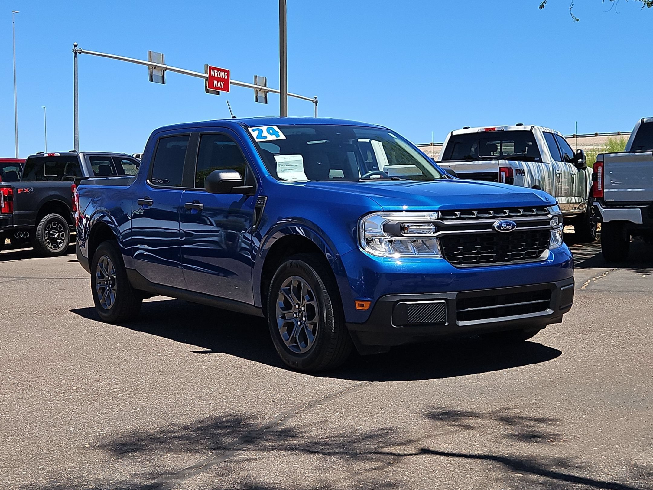 Certified 2024 Ford Maverick XLT FWD image 3