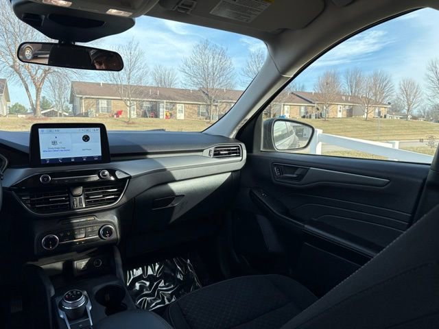 Certified 2025 Ford Escape Active AWD/4WD image 24