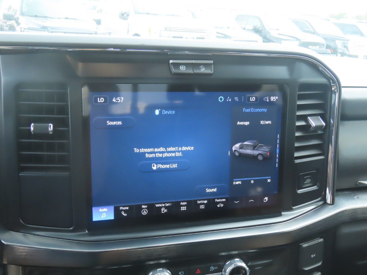 Certified 2025 Ford F350 Lariat AWD/4WD image 28