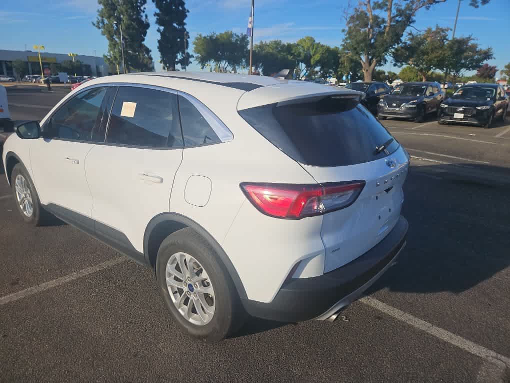 Certified 2022 Ford Escape SE AWD/4WD image 5