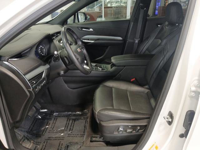 Used 2023 Cadillac XT4 Premium Luxury w/ Technology Package image 11