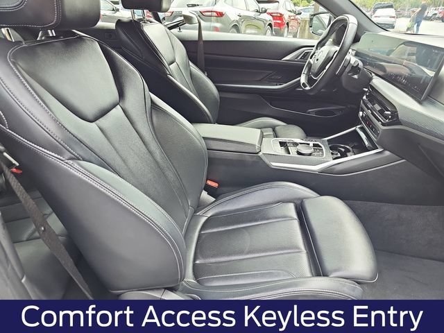 Used 2025 BMW 430i Convertible w/ Premium Package RWD image 13