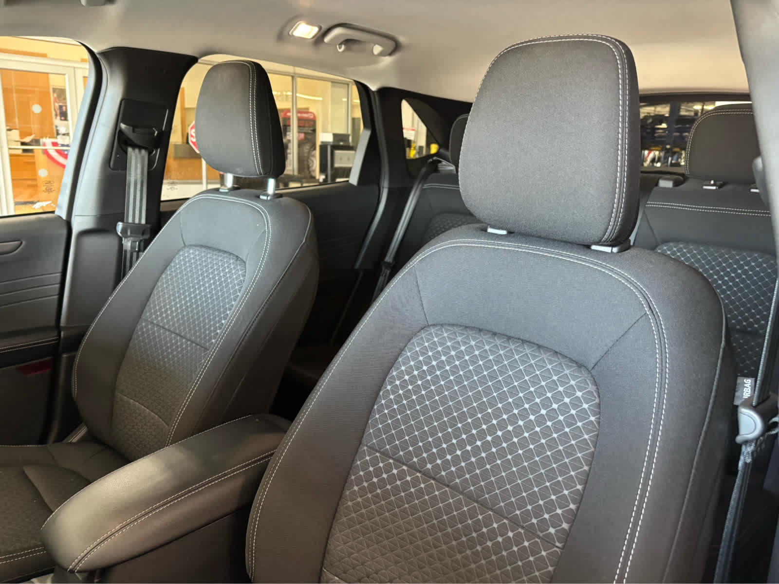 Certified 2023 Ford Escape Active AWD/4WD image 21
