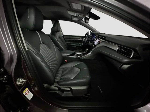 Used 2019 Toyota Camry SE image 22