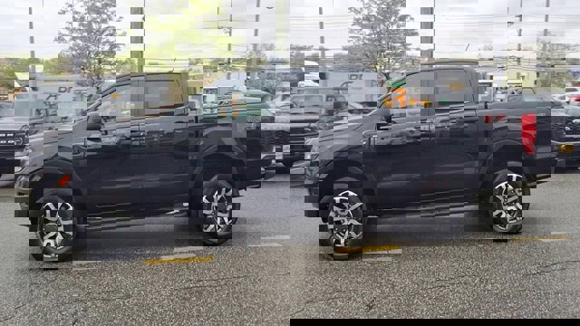 Certified 2023 Ford Ranger XLT w/ Equipment Group 302A High AWD/4WD image 3