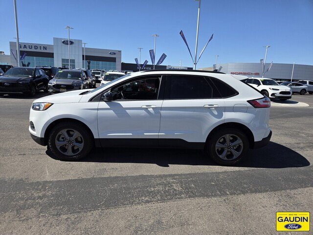 Certified 2024 Ford Edge SEL w/ Sport Appearance Package AWD/4WD image 4