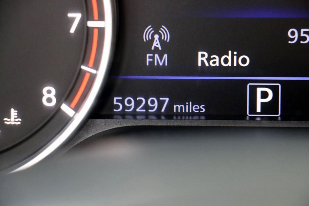 Used 2023 Nissan Altima 2.5 SV image 12