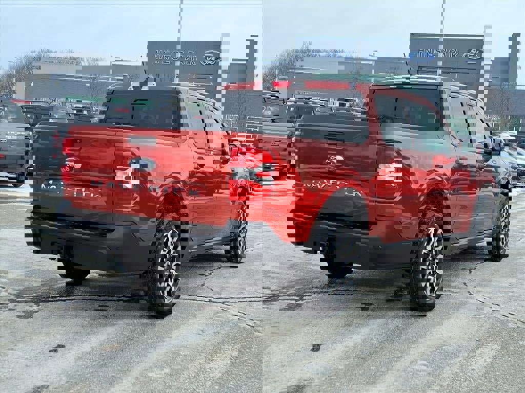 Certified 2023 Ford Maverick Lariat w/ Lariat Luxury Package image 5