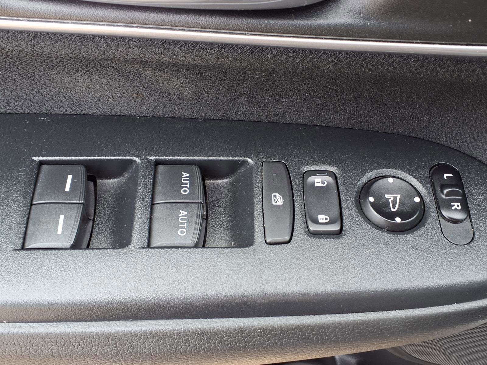 Used 2019 Honda CR-V EX image 16