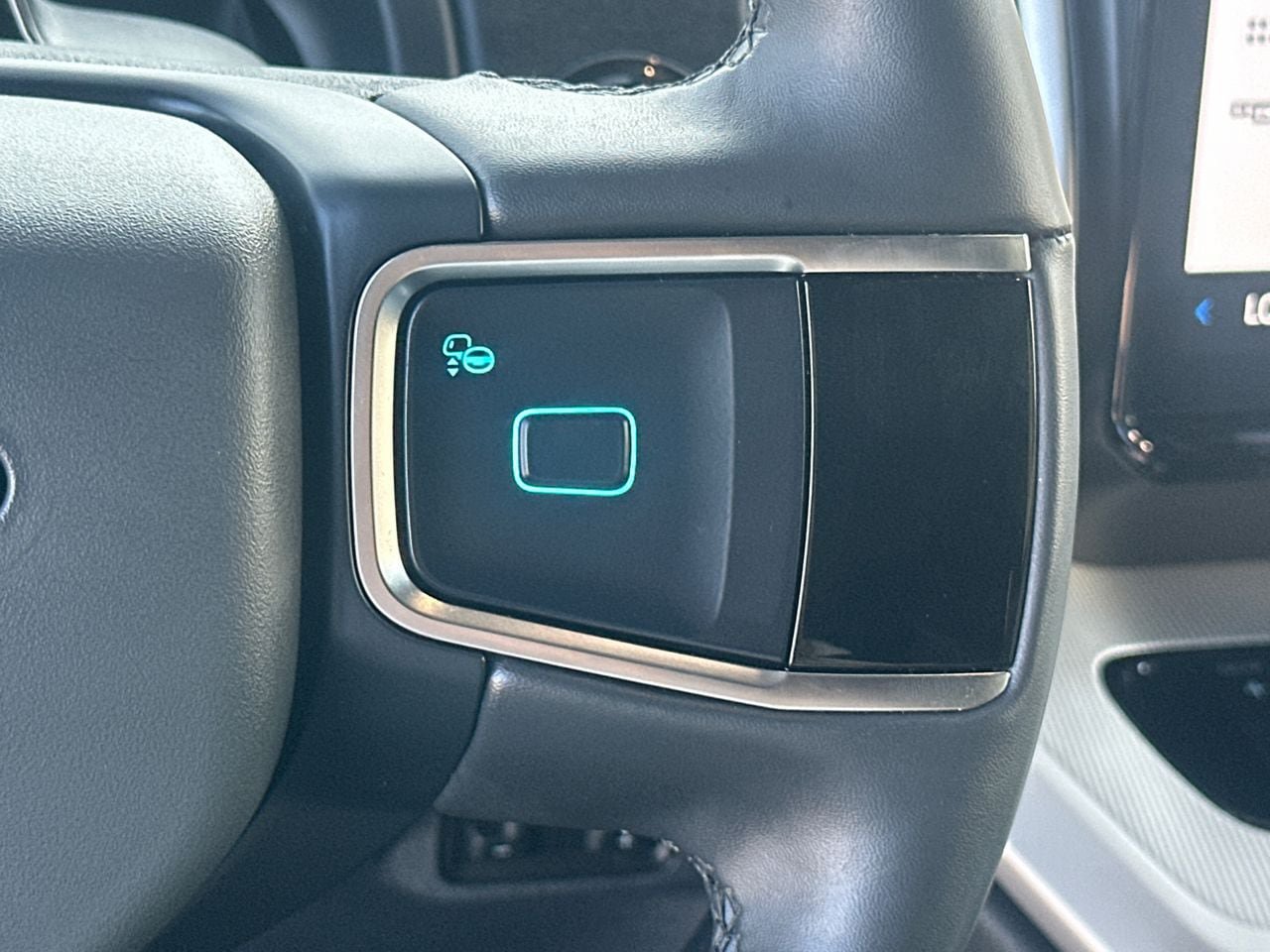 Certified 2025 Ford Expedition Max Active RWD image 28