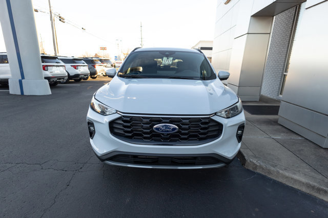 Certified 2025 Ford Escape ST-Line Elite w/ Tech Pack #2 image 7
