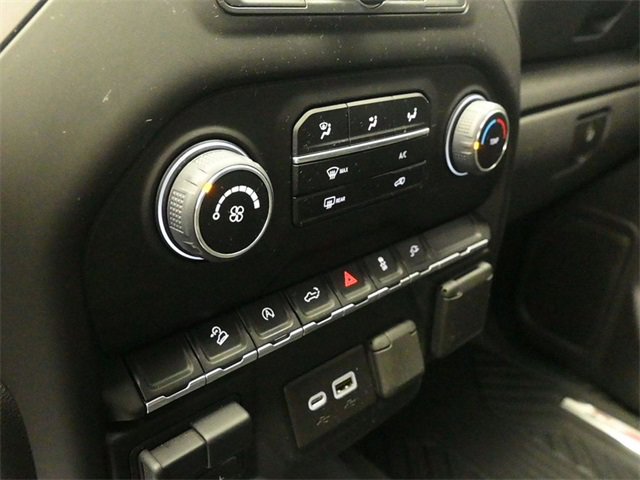 Used 2022 Chevrolet Silverado 1500 Custom Trail Boss w/ LPO, Dark Essentials Package image 19