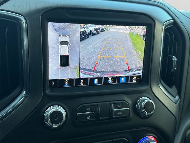 Used 2021 GMC Sierra 3500 Denali w/ Denali Ultimate Package AWD/4WD image 20