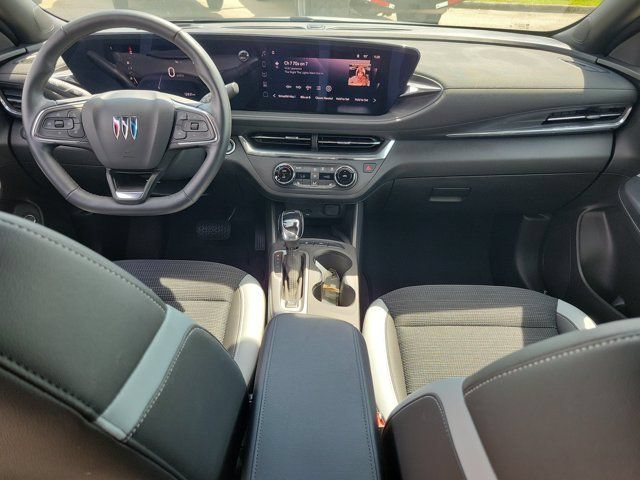 Used 2025 Buick Envista Preferred w/ Convenience I Package FWD image 18