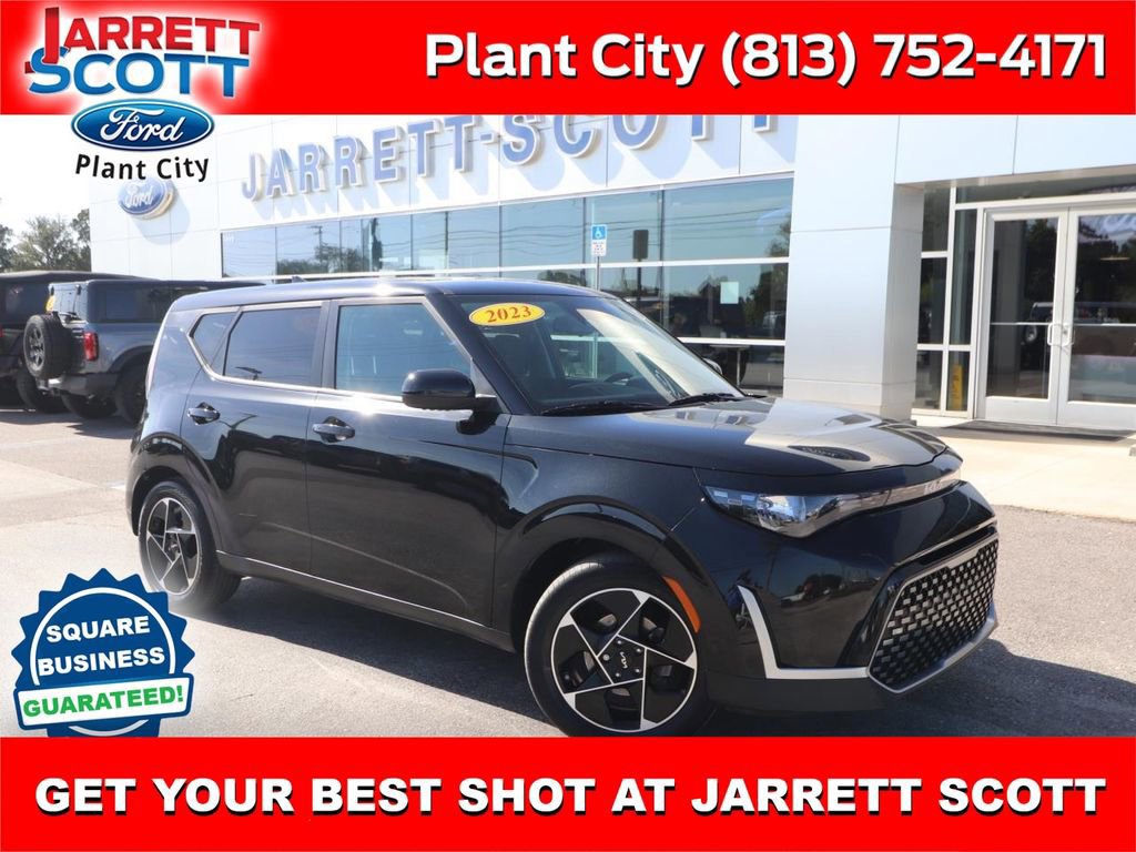Used 2023 Kia Soul EX FWD image 7