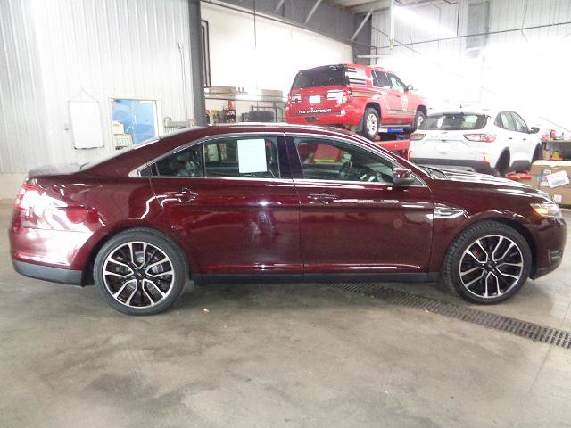 Certified 2018 Ford Taurus SEL w/ Equipment Group 201A AWD/4WD image 2
