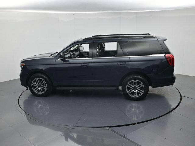Certified 2025 Ford Expedition Active AWD/4WD image 48