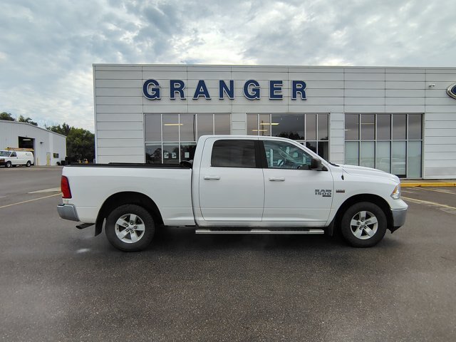 Used 2019 RAM 1500 Classic SLT w/ Protection Group AWD/4WD image 6