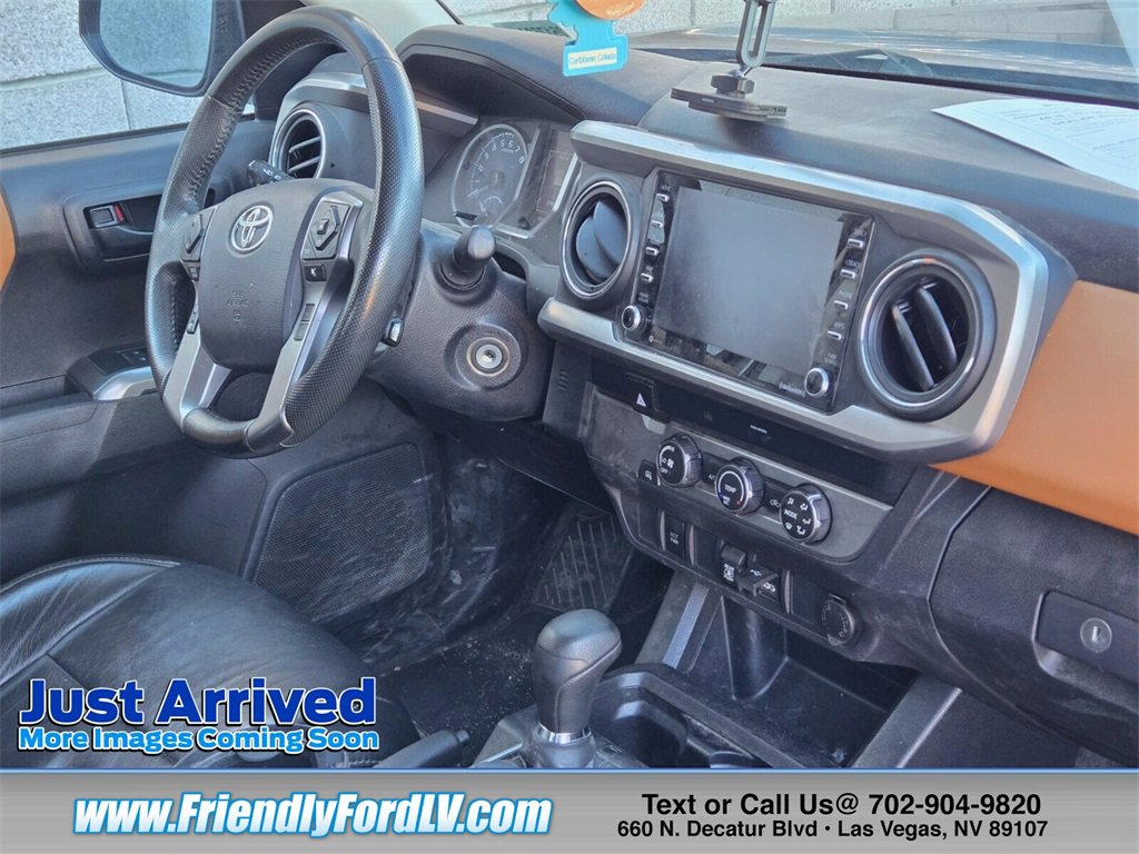 Used 2020 Toyota Tacoma SR5 image 5
