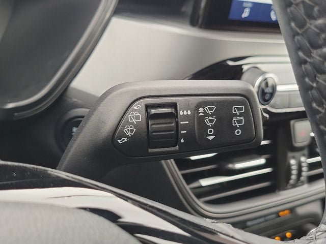 Certified 2024 Ford Escape Active AWD/4WD image 12