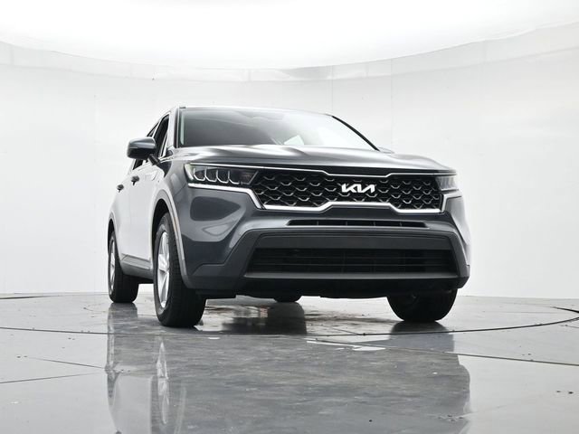 Used 2023 Kia Sorento LX image 35