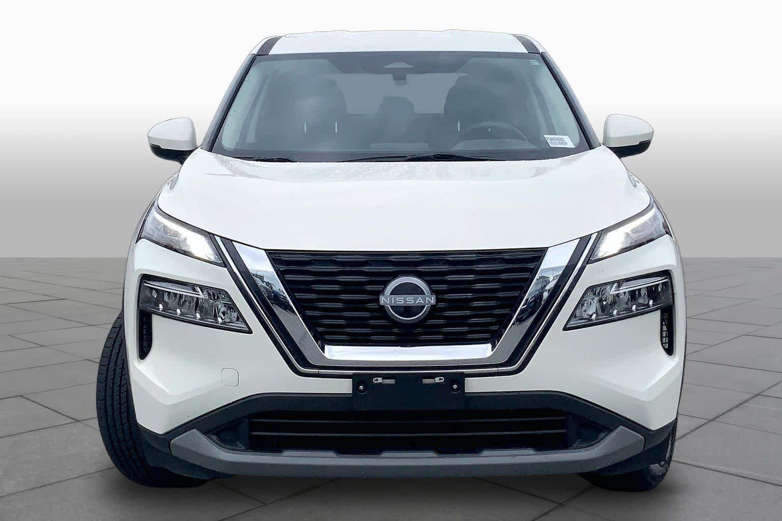 Used 2023 Nissan Rogue SV AWD/4WD image 4