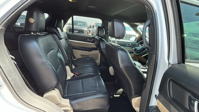 Certified 2017 Ford Explorer FWD image 13