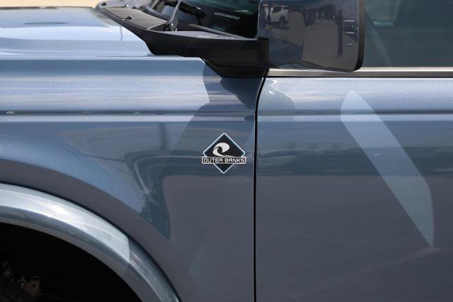 Certified 2025 Ford Bronco Outer Banks AWD/4WD image 4