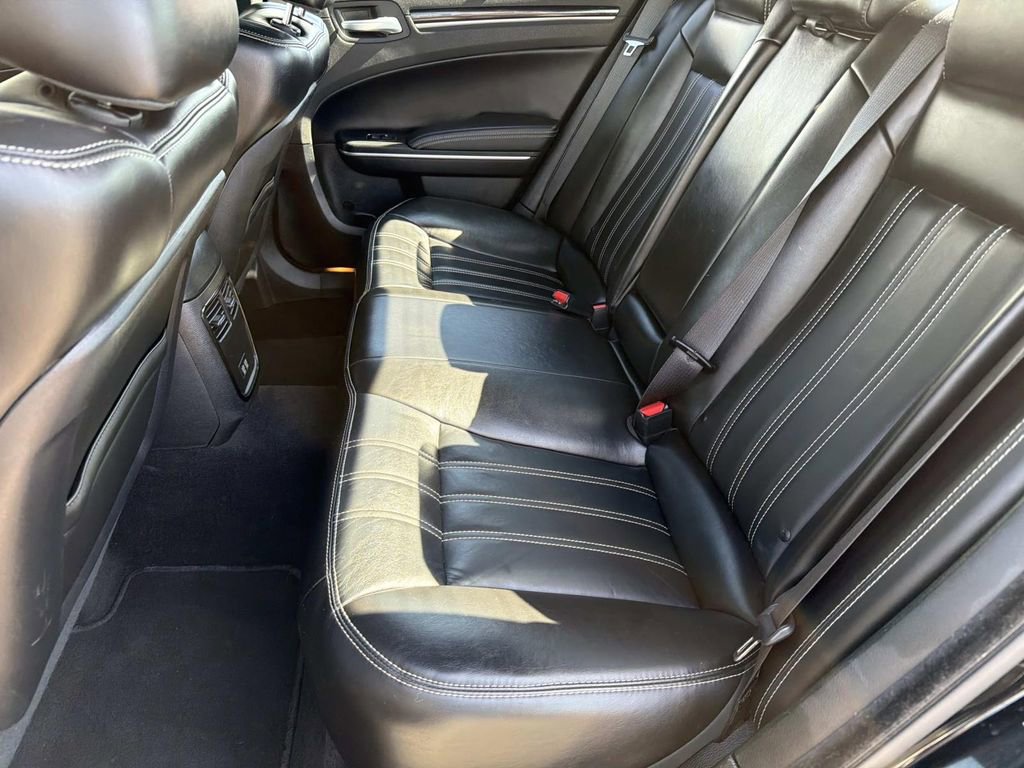 Used 2022 Chrysler 300 S image 23