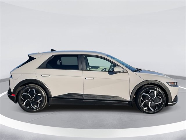 Used 2022 Hyundai Ioniq 5 SEL image 4