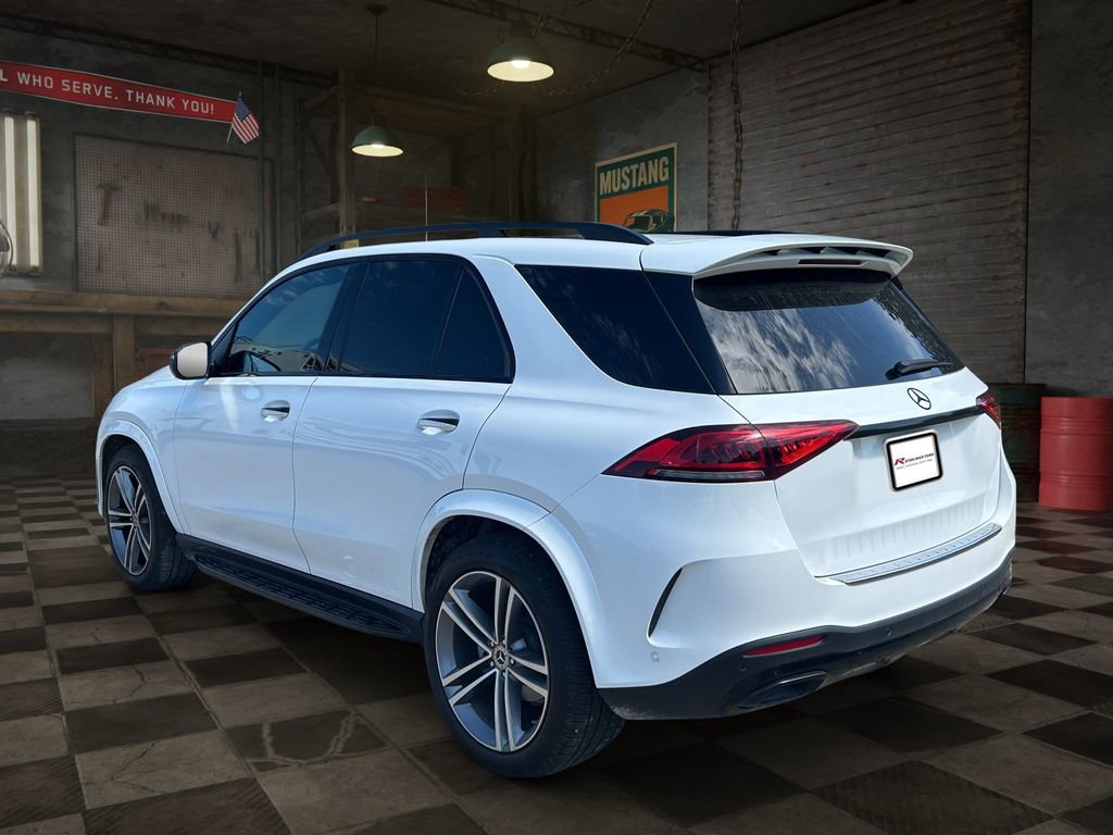 Used 2022 Mercedes-Benz GLE 350 4MATIC w/ AMG Line Exterior image 4
