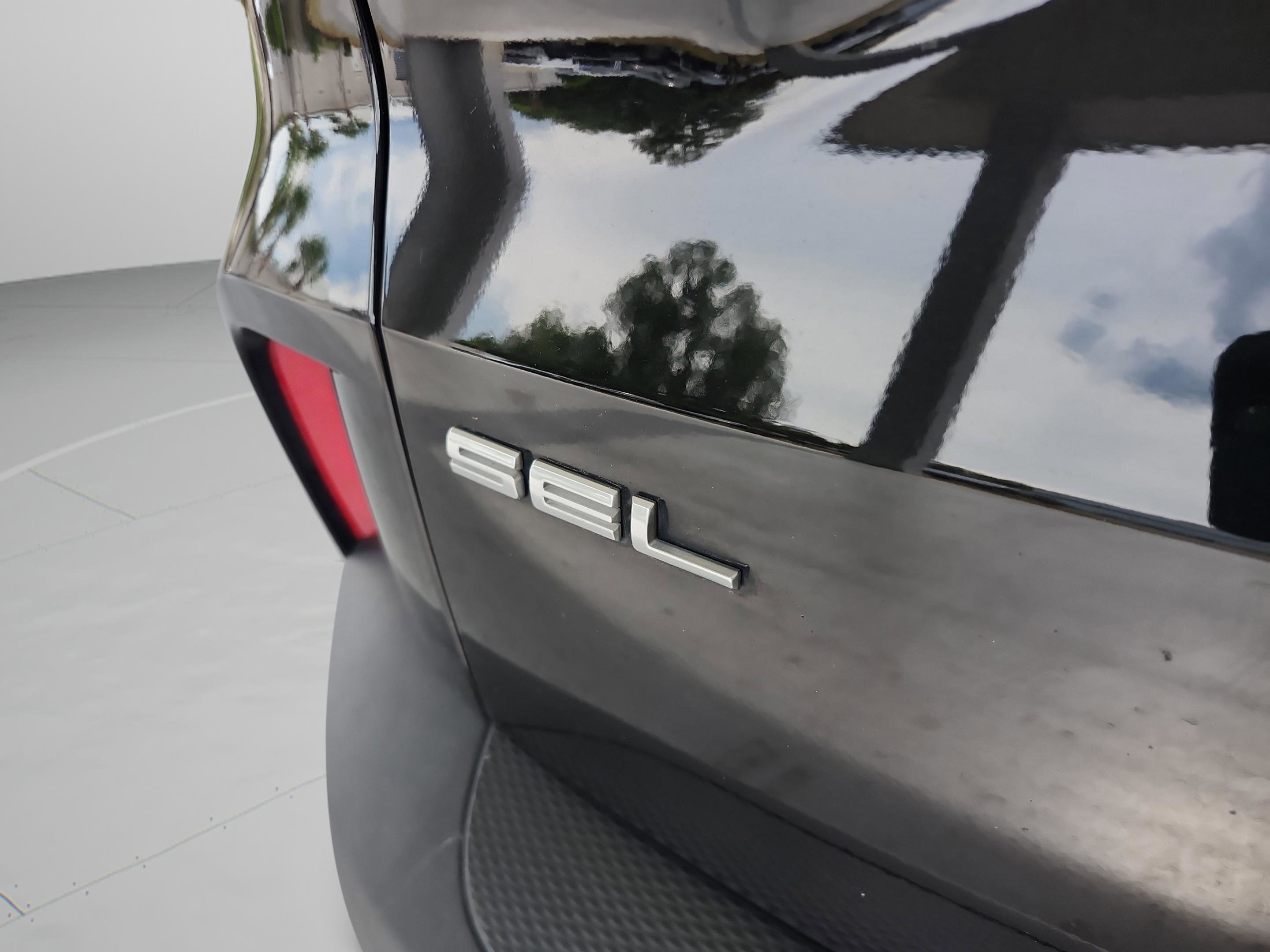 Certified 2022 Ford Escape SEL w/ Technology Package FWD image 32