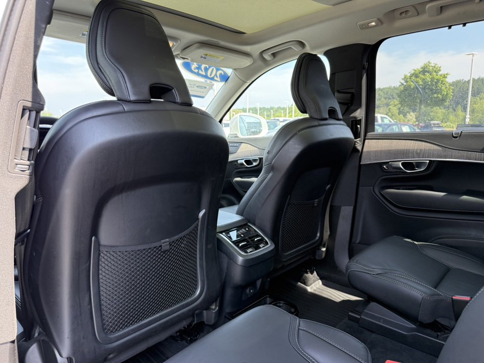 Used 2023 Volvo XC90 B6 Ultimate w/ Protection Package image 45