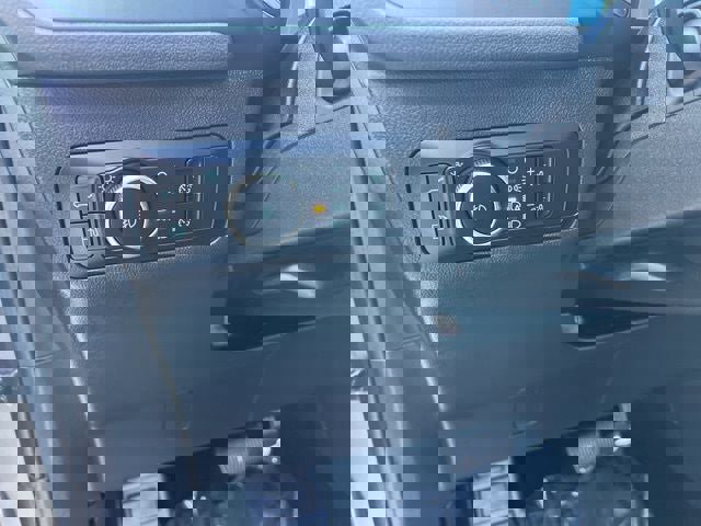 Certified 2025 Ford Escape Platinum image 42