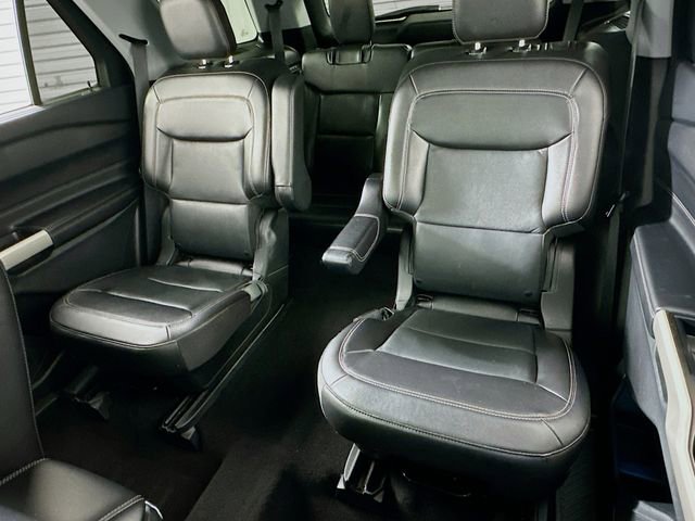 Certified 2022 Ford Explorer Limited w/ Equipment Group 301A image 11